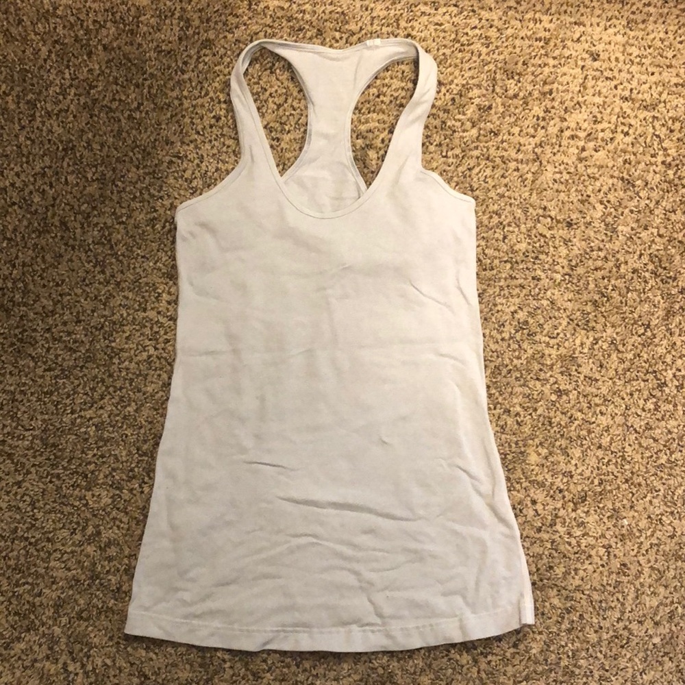 Lululemon workout tank!